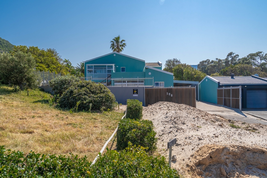 4 Bedroom Property for Sale in Northshore Western Cape